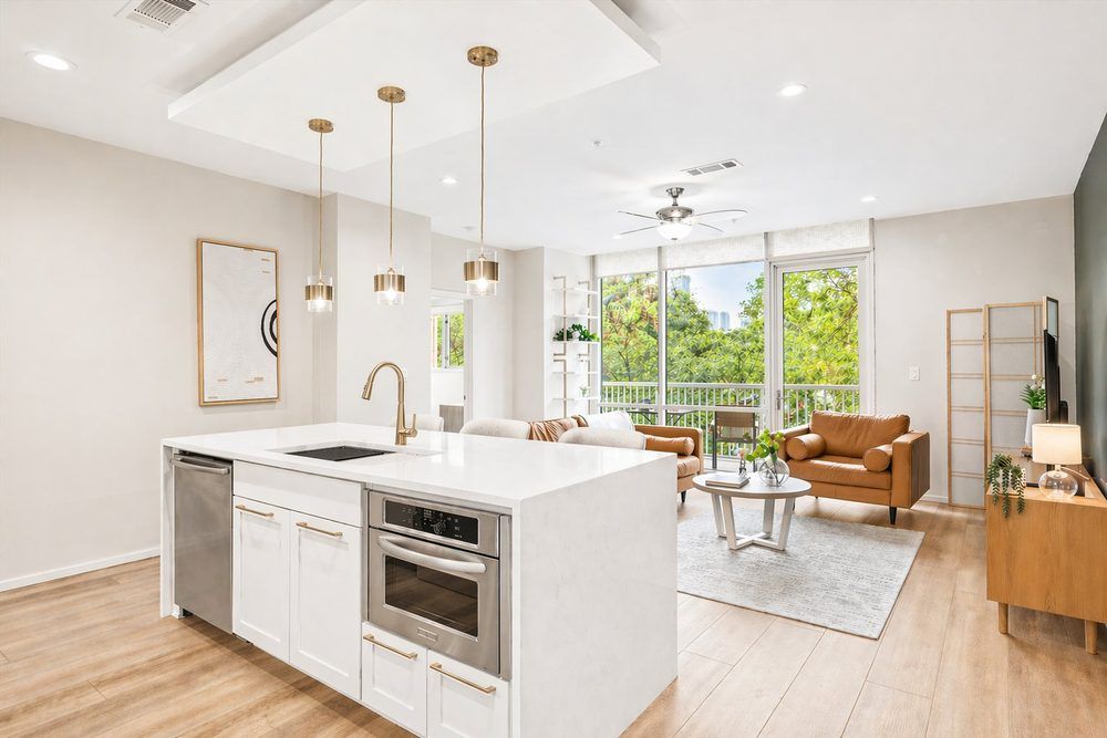 The Jewel, Zilker Austin
